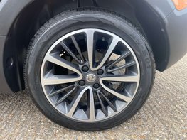 Vauxhall Crossland X 1.2 Crossland X Elite ecoTec T S/S Auto 5dr 16