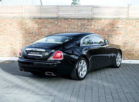 Rolls-Royce Wraith 7