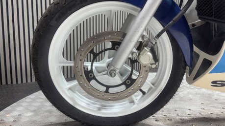 Suzuki RG 1992 GREAT RUNNING CLASSIC 2 STROKE BIKE ONLY 15K RG 80CC 24