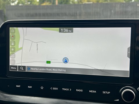 Hyundai BAYON T-GDI PREMIUM DCT MHEV 21