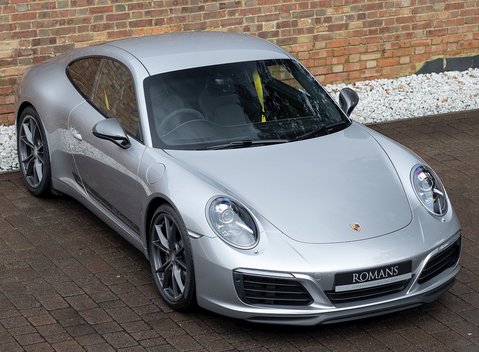 Porsche 911 (991.2) Carrera T 8