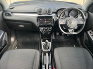 Suzuki Swift SZ5 DUALJET ALLGRIP MHEV 10