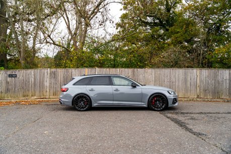 Audi RS4 CARBON BLACK. NOW SOLD. SIMILAR REQUIRED. PLEASE CALL 01903 254800. 2