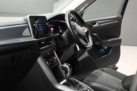 Volkswagen T-Roc 1.5 T-Roc Style TSI Semi-Auto 5dr 6