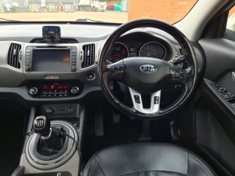 Kia Sportage 1.7 Sportage 4 ISG CRDi 5dr 29