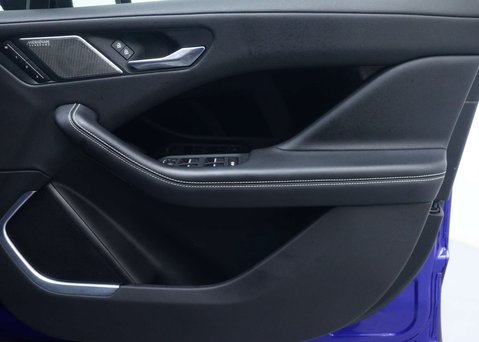 Jaguar I-Pace 400 90kWh HSE Black SUV 5dr Electric Auto 4WD (400 ps) 48