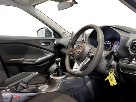 Nissan Juke 1.0 DIG-T Acenta SUV 5dr Petrol Manual Euro 6 (s/s) (117 ps) 12