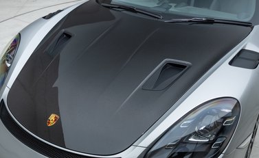 Porsche 718 SPYDER RS 32