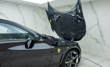 Ferrari Purosangue 48