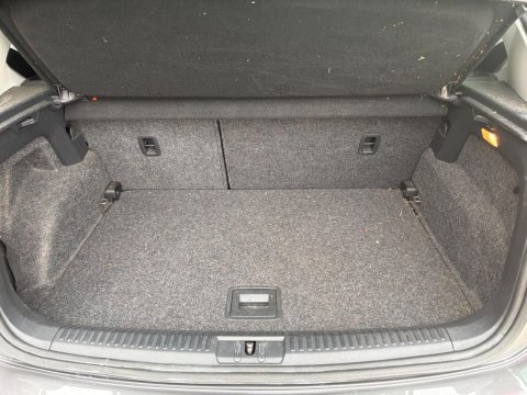 Volkswagen Polo MATCH EDITION DSG 11