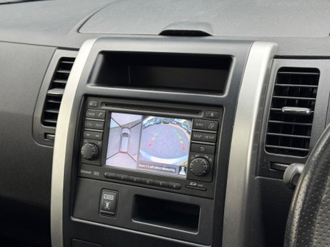 Nissan X-Trail 2.0 dCi Tekna Auto 4WD Euro 5 5dr (AVM) 86