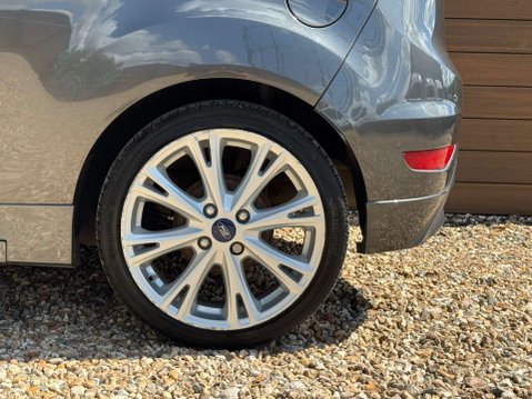 Ford Fiesta 1.5 Fiesta Sport TDCi 3dr 18