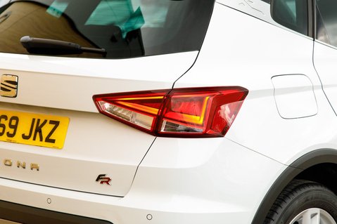 SEAT Arona TSI FR 9