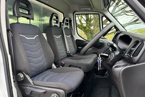 Iveco Daily 35C14 Toolpod Tipper - Rear Camera 4