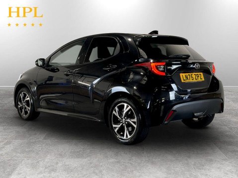 Toyota Yaris 1.5 VVT-h Design Hatchback 5dr Petrol Hybrid E-CVT Euro 6 (s/s) (116 ps) 5