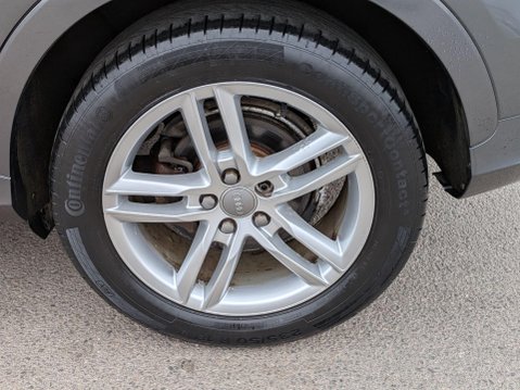 Audi Q3 2.0 TDI S line quattro Euro 5 (s/s) 5dr 27