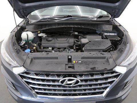 Hyundai TUCSON 1.6 GDi Premium Euro 6 (s/s) 5dr 28