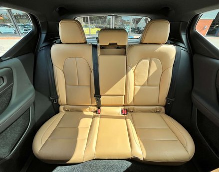 Volvo XC40 2.0 XC40 Inscription Pro T4 Auto 5dr 64