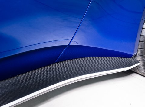 Aston Martin V12 Vantage Roadster 39