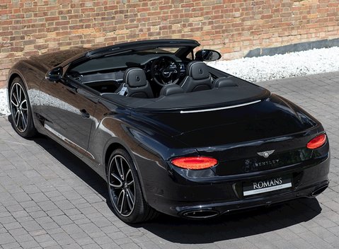 Bentley Continental GT Convertible 11