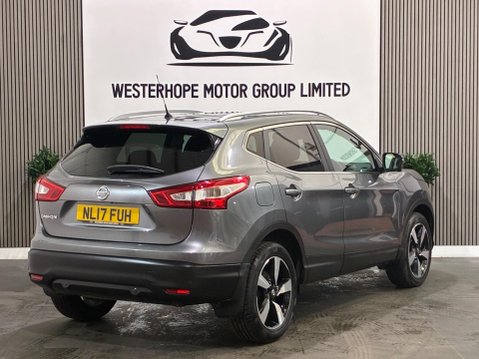 Nissan Qashqai 1.2 DIG-T N-Connecta 2WD Euro 6 (s/s) 5dr 3