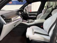BMW X5 M 4.4i V8 Competition SUV 5dr Petrol Auto xDrive Euro 6 (s/s) (625 ps) 36