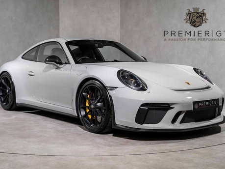 Porsche 911 GT3 TOURING. 1 OF 47 RHD CARS IN THE UK. 1 OF 4 IN CRAYON. HOUNDSTOOTH INTERIOR
