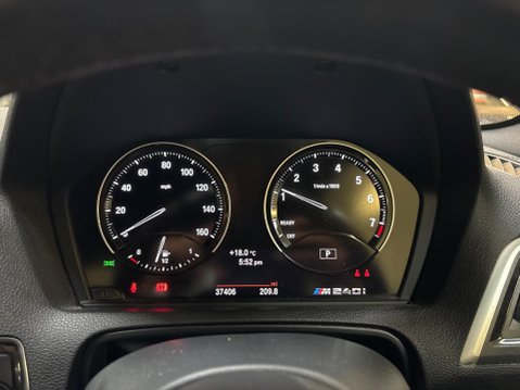 BMW 2 Series 3.0 M240i Auto Euro 6 (s/s) 2dr 21