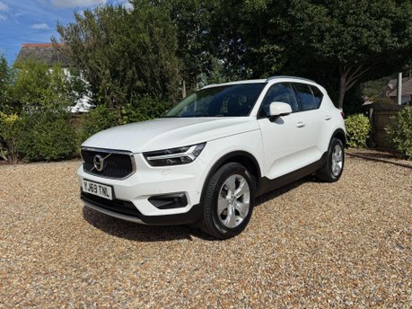 Volvo XC40 2.0 D3 Momentum Pro Auto Euro 6 (s/s) 5dr