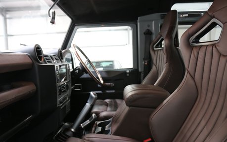 Land Rover Defender 90 Bespoke with a Unique Specification and Features 4