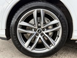 Audi Q7 3.0 TDI V6 45 S line SUV 5dr Diesel Tiptronic quattro Euro 6 (s/s) (231 ps) 18