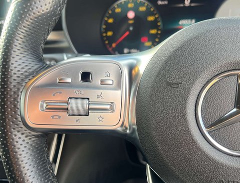 Mercedes-Benz GLC 2.0 GLC 300 AMG Line Premium D 4Matic Auto 4WD 5dr 21