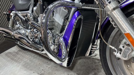 Harley-Davidson V-Rod 1130 2006 24K LONG MOT STUNNING CRUISER CUSTOM BIKE 16
