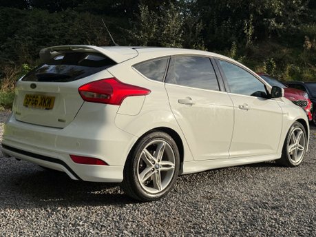 Ford Focus 1.0 Focus Zetec S 5dr 5