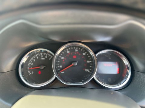 Dacia Duster 1.2 Duster Laureate TCe 4x2 5dr 26