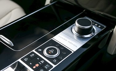Land Rover Range Rover 4.4 SDV8 Autobiography 22