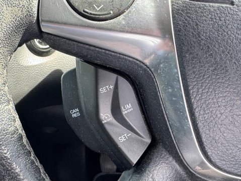 Ford Focus 1.6 TDCi Titanium Euro 5 (s/s) 5dr 20