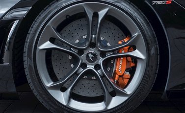McLaren 720S 12