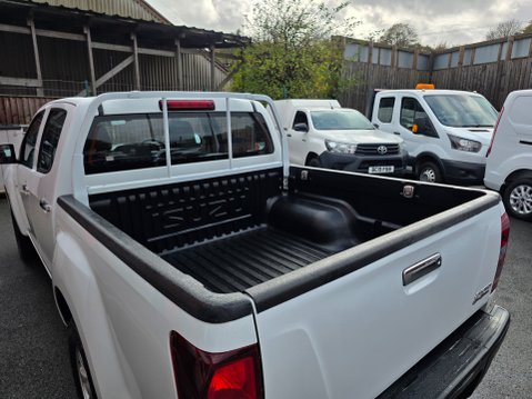 Isuzu D-Max TD EIGER DCB 10