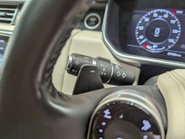 Land Rover Range Rover 3.0 Range Rover Vogue D MHEV Auto 4WD 5dr 69