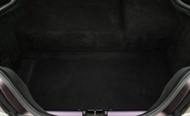 Aston Martin Vantage S V12 34