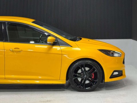 Ford Focus 2.0 Focus ST-3 T 5dr 32