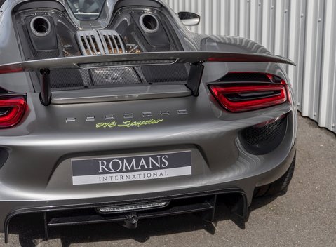 Porsche 918 Spyder 26
