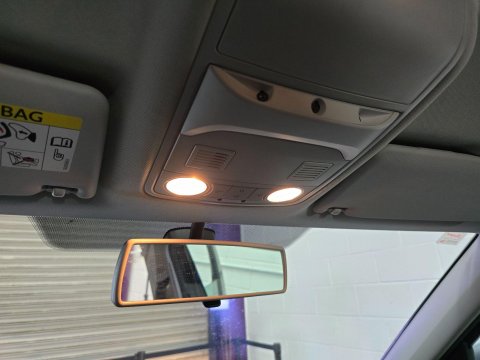 Skoda Yeti 1.2 TSI SE Outdoor Euro 5 5dr 27