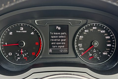 Audi Q3 TDI QUATTRO BLACK EDITION - PAN ROOF - 20 INCH ALLOYS 39