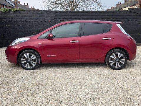 Nissan LEAF 30kWh Tekna Auto 5dr 7