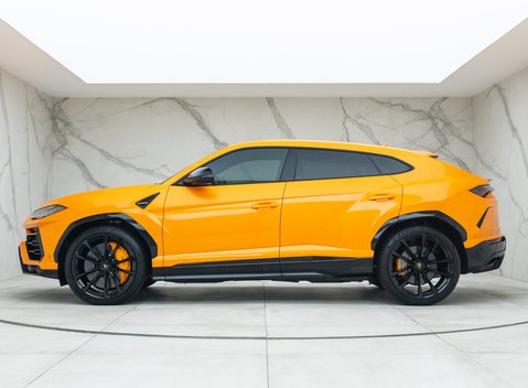 Lamborghini Urus 2