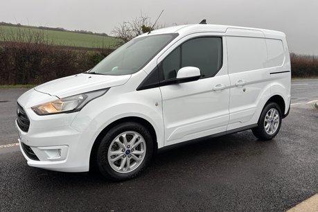 Ford Transit Connect 200 L1 Limited 120 ps Automatic Panel Van - Sat Nav / Rear Camera