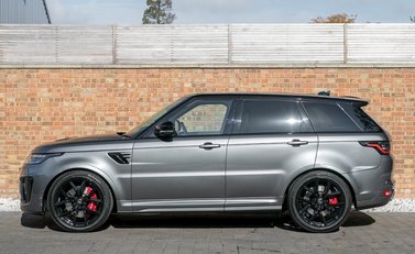 Land Rover Range Rover Sport 5.0 SVR 2
