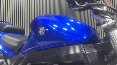 Suzuki SV650 N 2005 ONLY 25K MOT NAKED PERFECT A2 BIKE 650CC 49